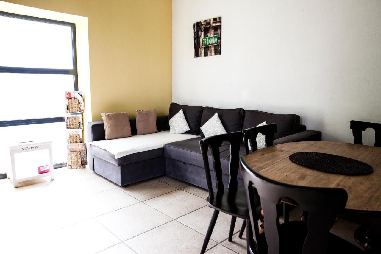 Ferienwohnung Domaine De Cazaban Villegailhenc Exterior foto